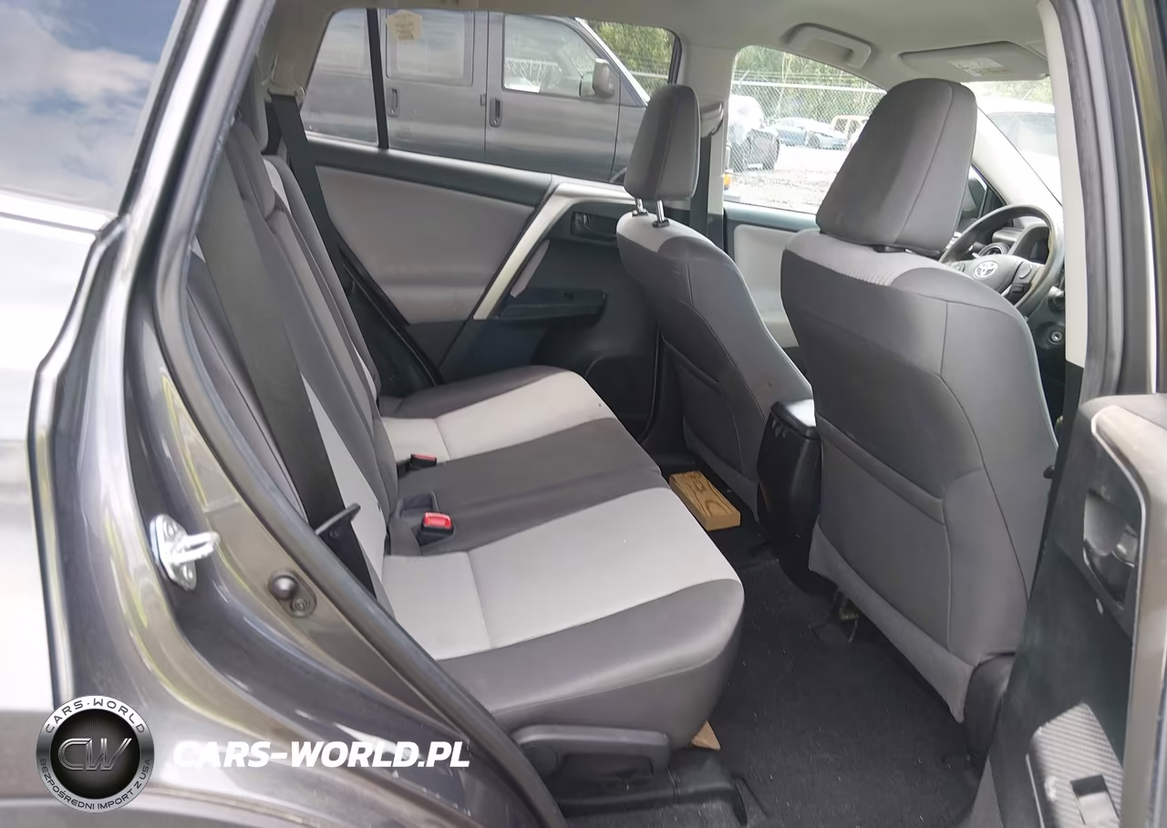 2015 Toyota Rav4 Le VIN:2T3BFREV7FW281928 - 8