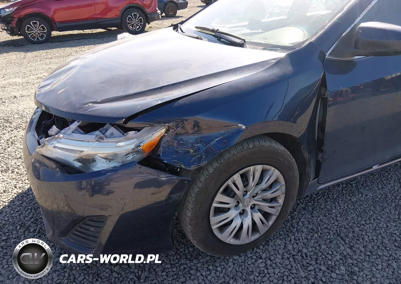 2014 Toyota Camry Le VIN:4T4BF1FK9ER376638 - 6