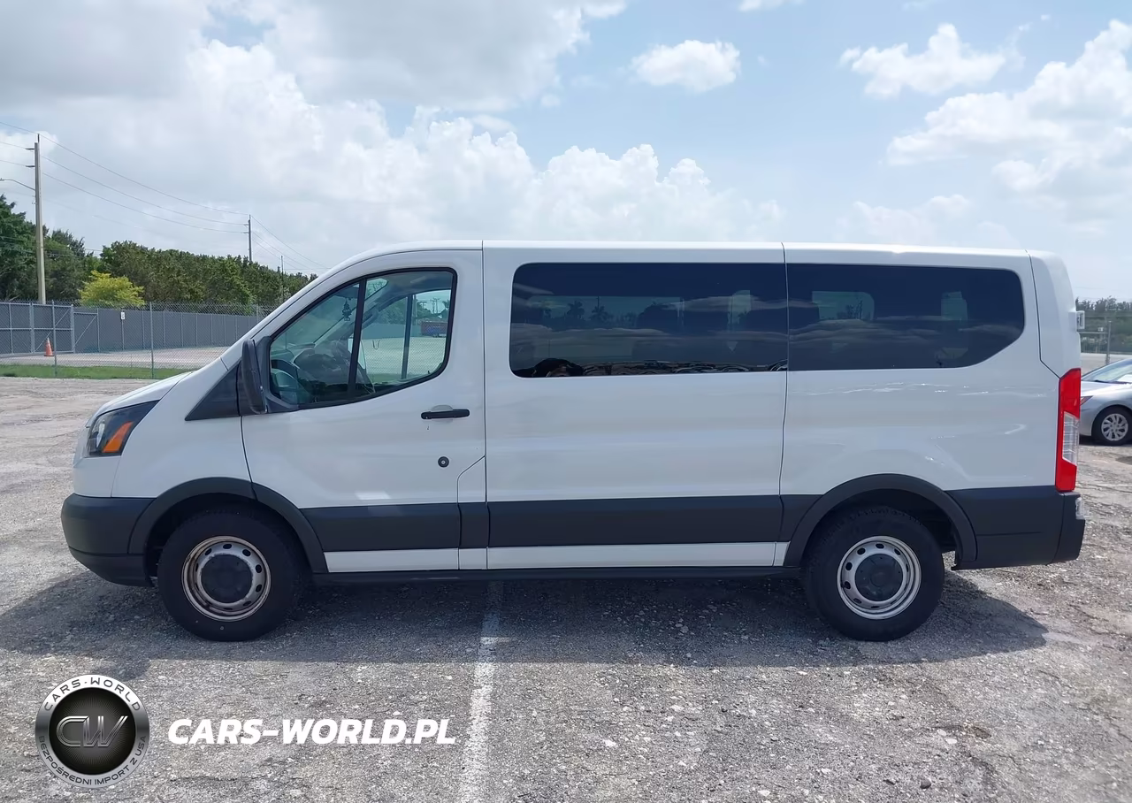 2019 Ford Transit-150 Xl VIN:1FMZK1YM5KKB40272 - 17