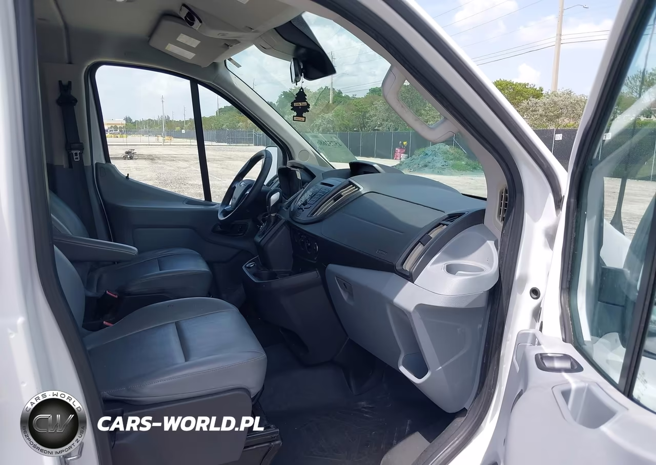 2019 Ford Transit-150 Xl VIN:1FMZK1YM5KKB40272 - 5