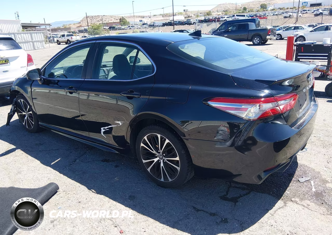 2019 Toyota Camry Se VIN:4T1B11HK1KU169517 - 3