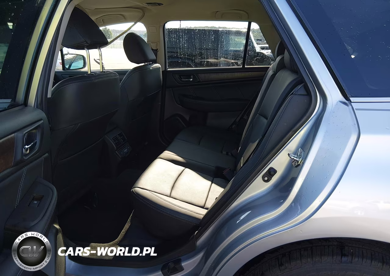 2018 Subaru Outback 2.5I Limited VIN:4S4BSANC3J3357910 - 8