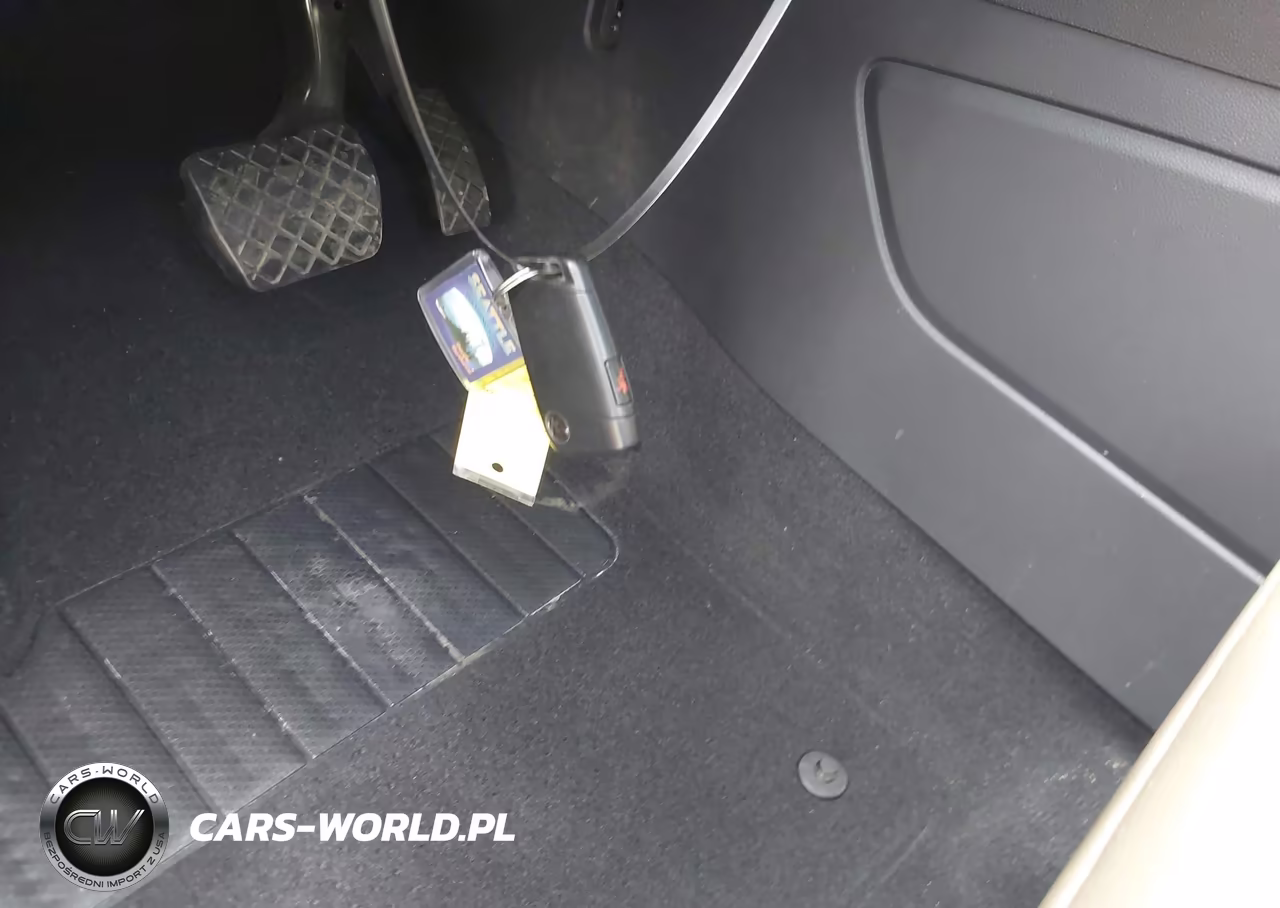 2020 Volkswagen Atlas Cross Sport 3.6L V6 Se W-Technology-3.6L V6 Se W-Technology R-Line VIN:1V26E2CA9LC229970 - 11