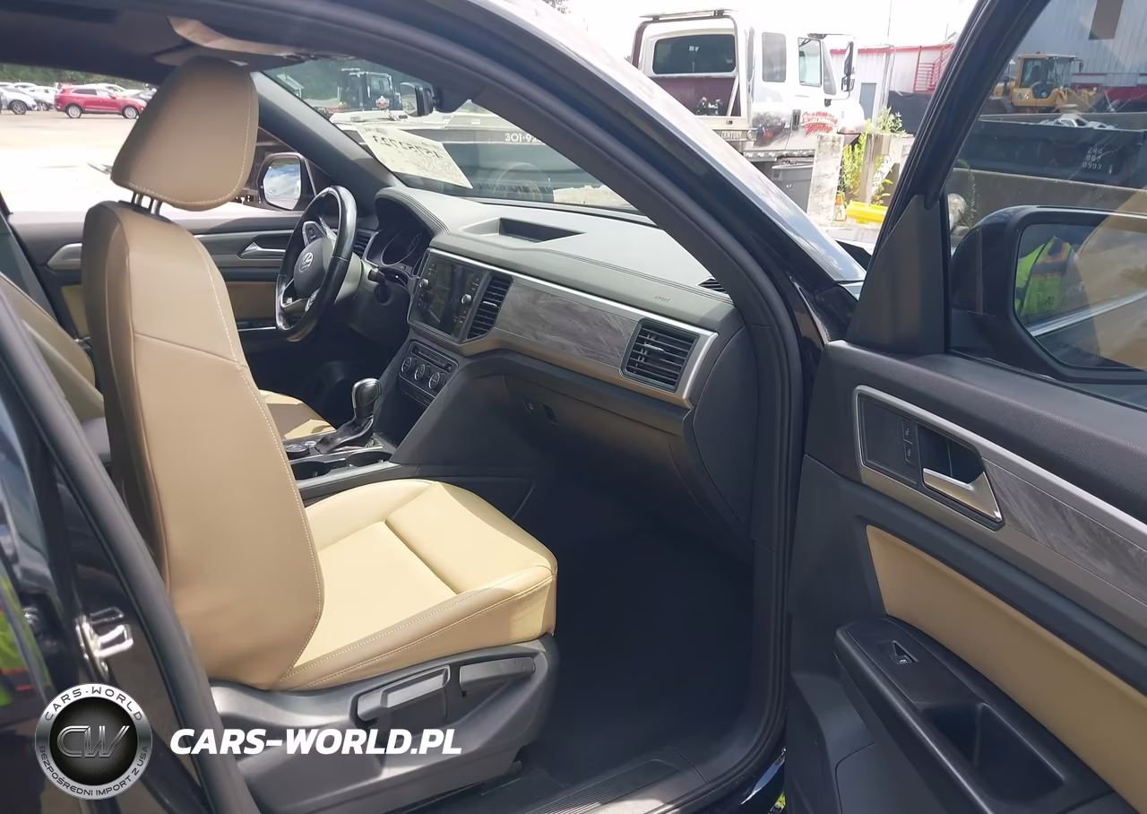 2020 Volkswagen Atlas Cross Sport 3.6L V6 Se W-Technology-3.6L V6 Se W-Technology R-Line VIN:1V26E2CA9LC229970 - 5