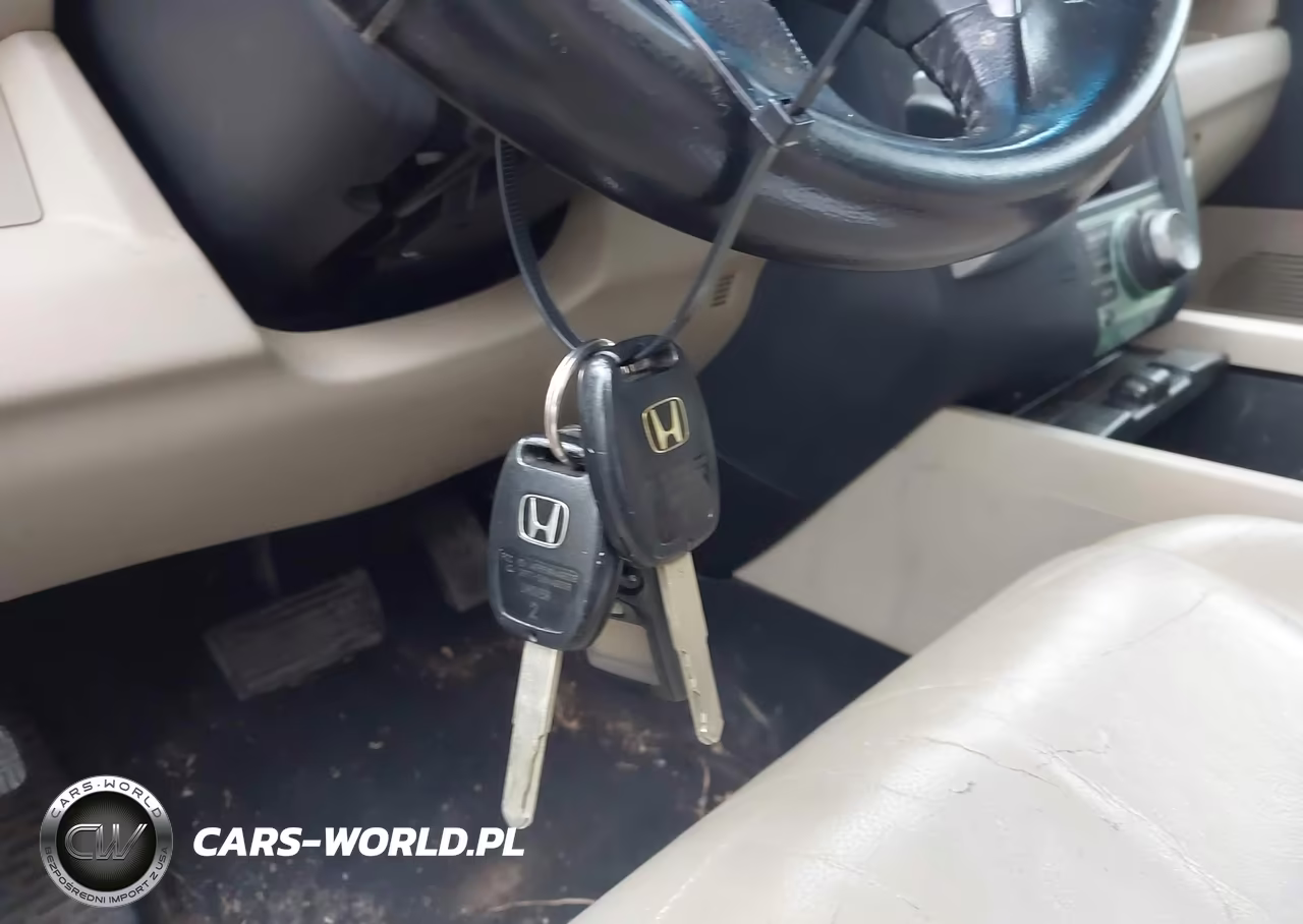 2010 Honda Pilot Touring VIN:5FNYF4H92AB018398 - 11