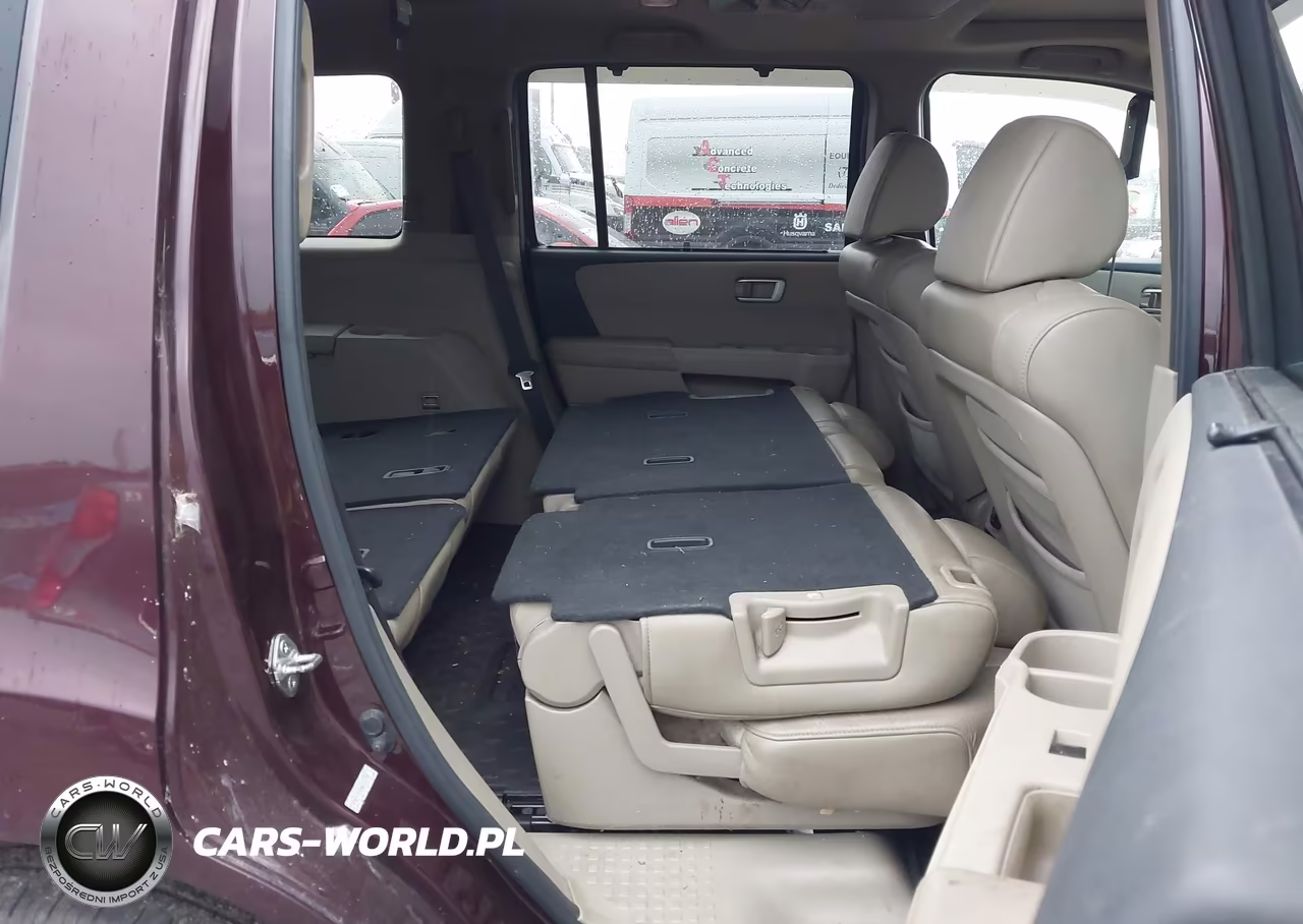 2010 Honda Pilot Touring VIN:5FNYF4H92AB018398 - 8
