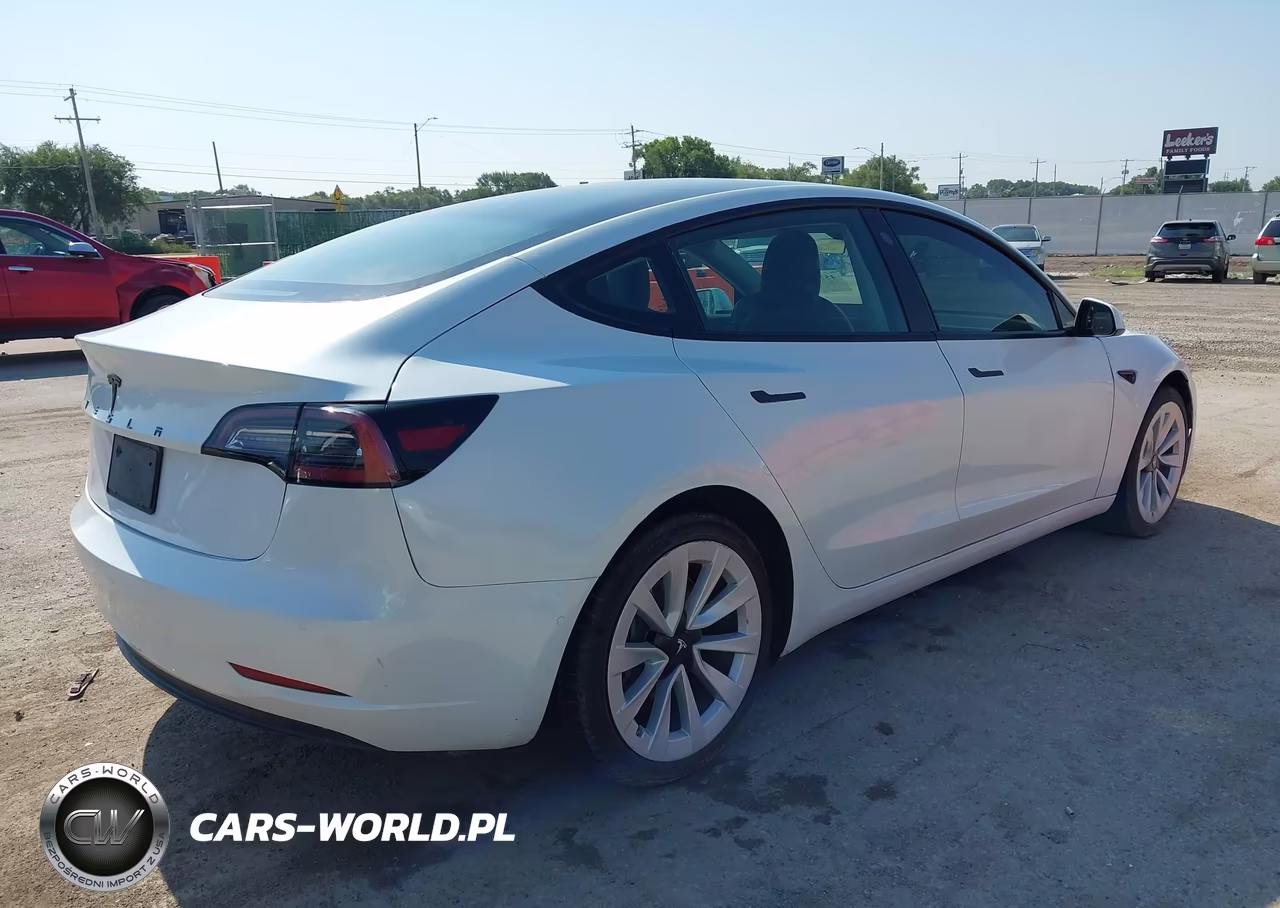 2021 Tesla Model 3 VIN:5YJ3E1EA9MF045564 - 4