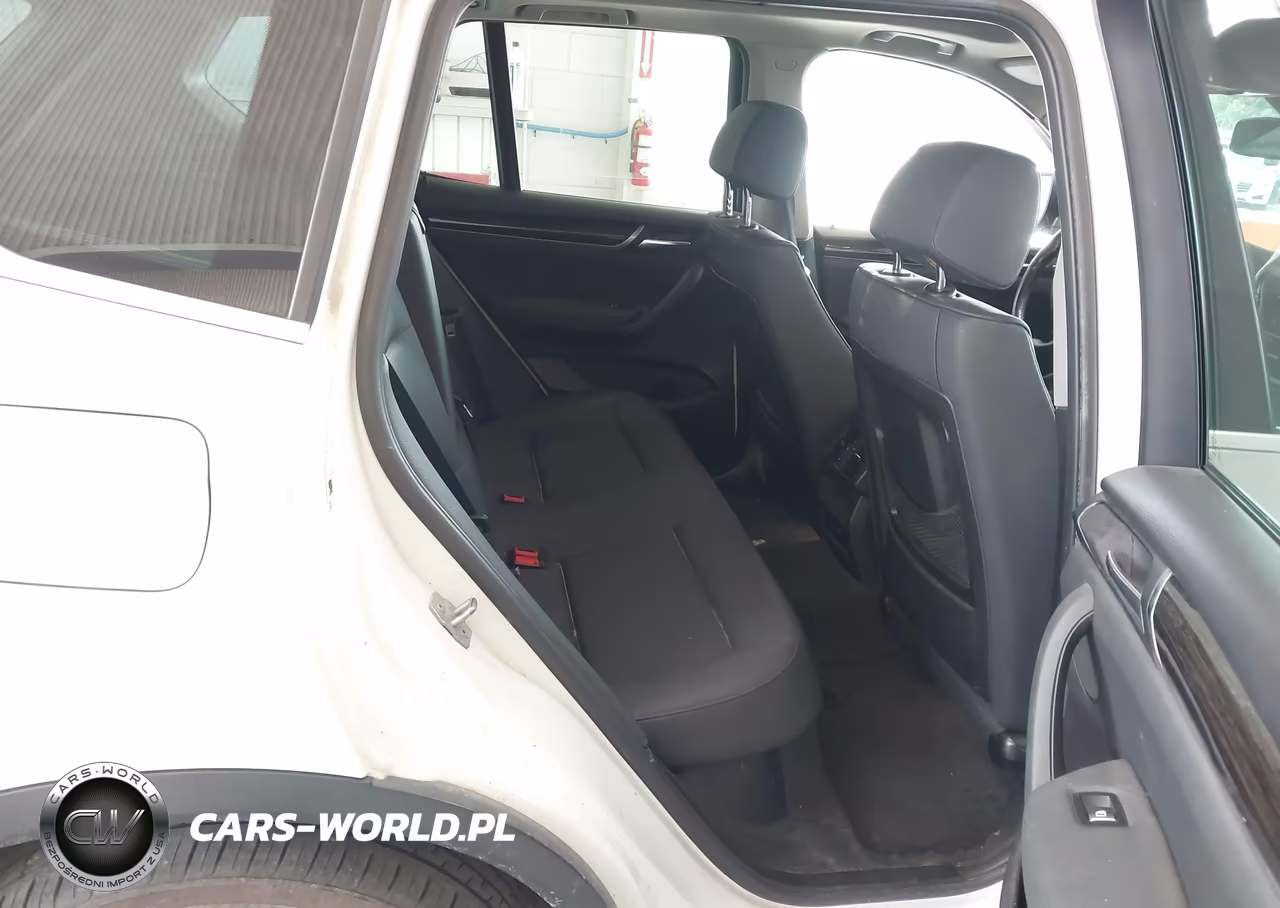 2017 BMW X3 xDrive28I VIN:5UXWX9C33H0W73200 - 8