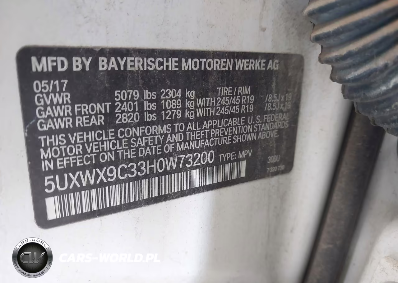 2017 BMW X3 xDrive28I VIN:5UXWX9C33H0W73200 - 9