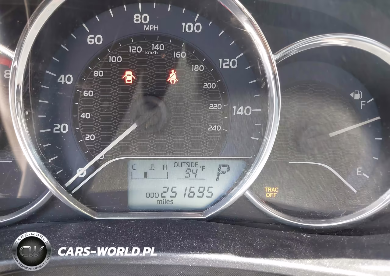 2014 Toyota Corolla Le Plus VIN:5YFBURHE3EP052284 - 15