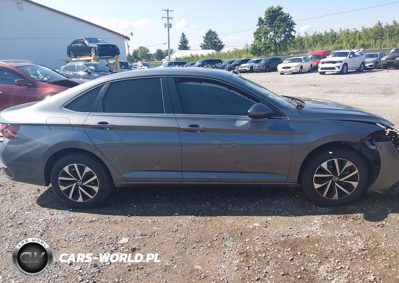 2022 Volkswagen Jetta 1.5T S VIN:3VWCM7BU5NM030302 - 13