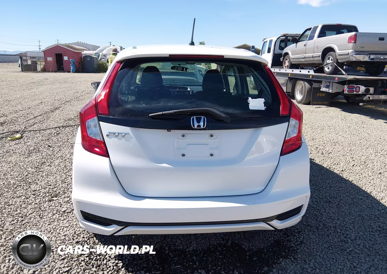 2018 Honda Fit Lx VIN:3HGGK5H47JM727584 - 17