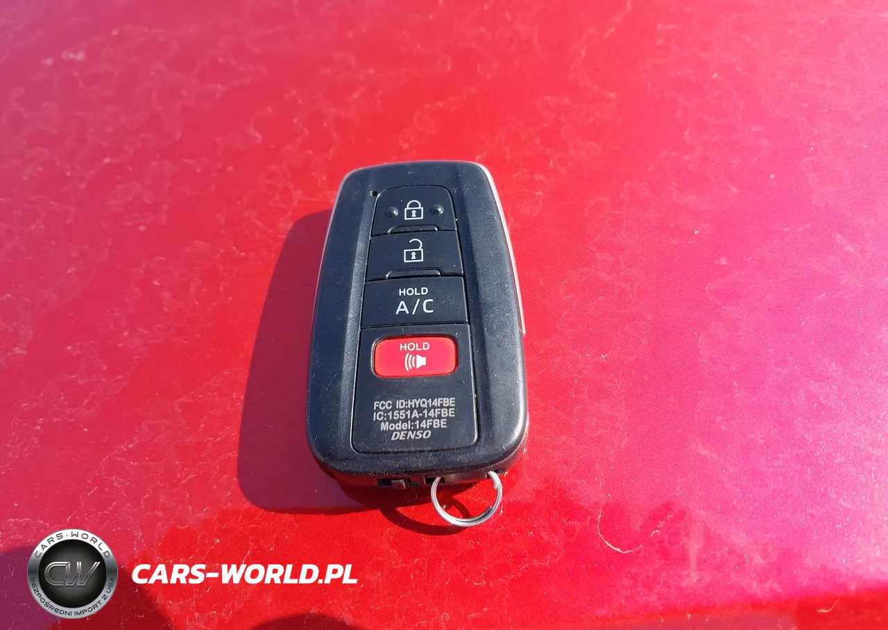 2017 Toyota Prius Prime Premium VIN:JTDKARFP0H3028101 - 11