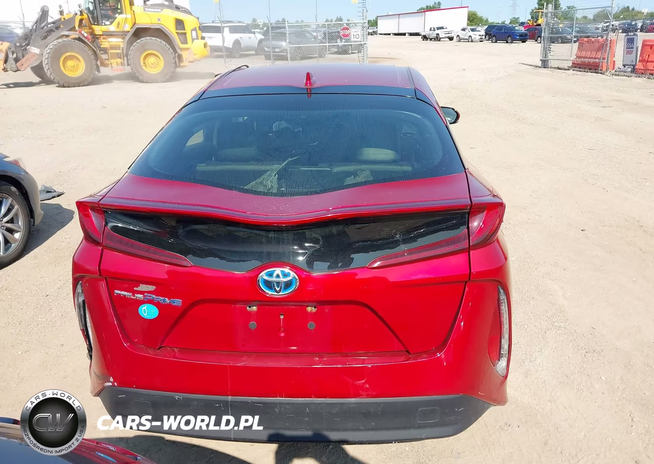 2017 Toyota Prius Prime Premium VIN:JTDKARFP0H3028101 - 16