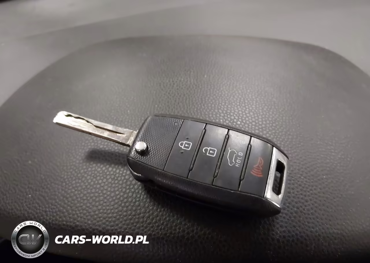 2017 Kia Soul + VIN:KNDJP3A52H7431566 - 11