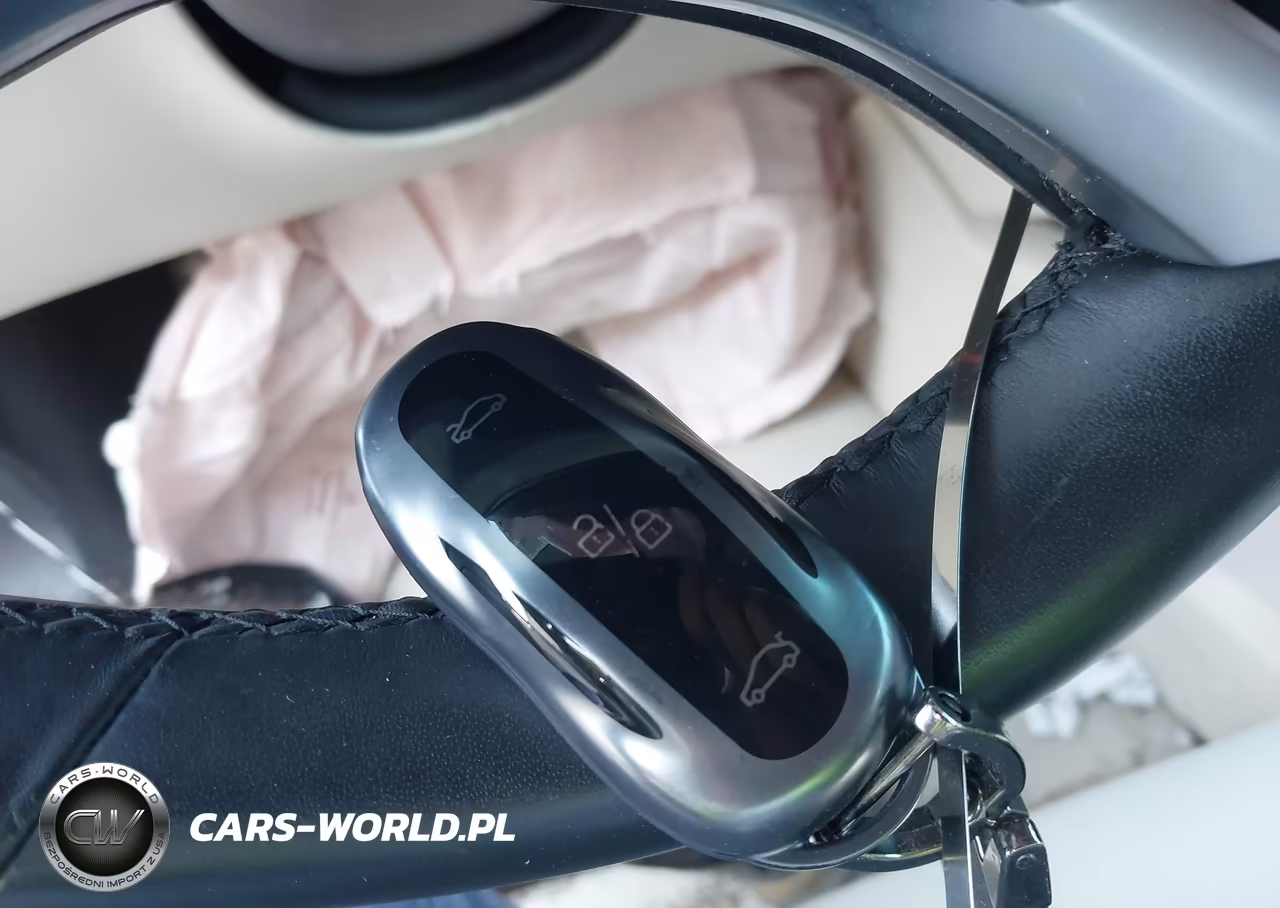 2018 Tesla Model S 100D-75D-P100D VIN:5YJSA1E2XJF253612 - 10