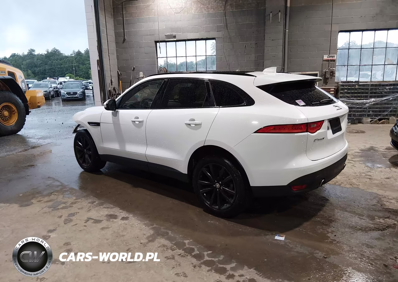 2017 Jaguar F-Pace 35T Prestige VIN:SADCK2BV0HA499730 - 3