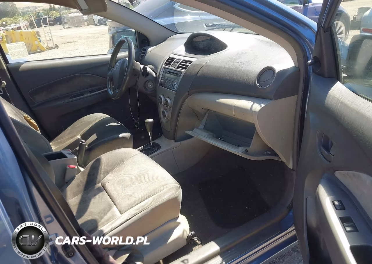 2012 Toyota Yaris VIN:JTDBT4K38CL013337 - 5