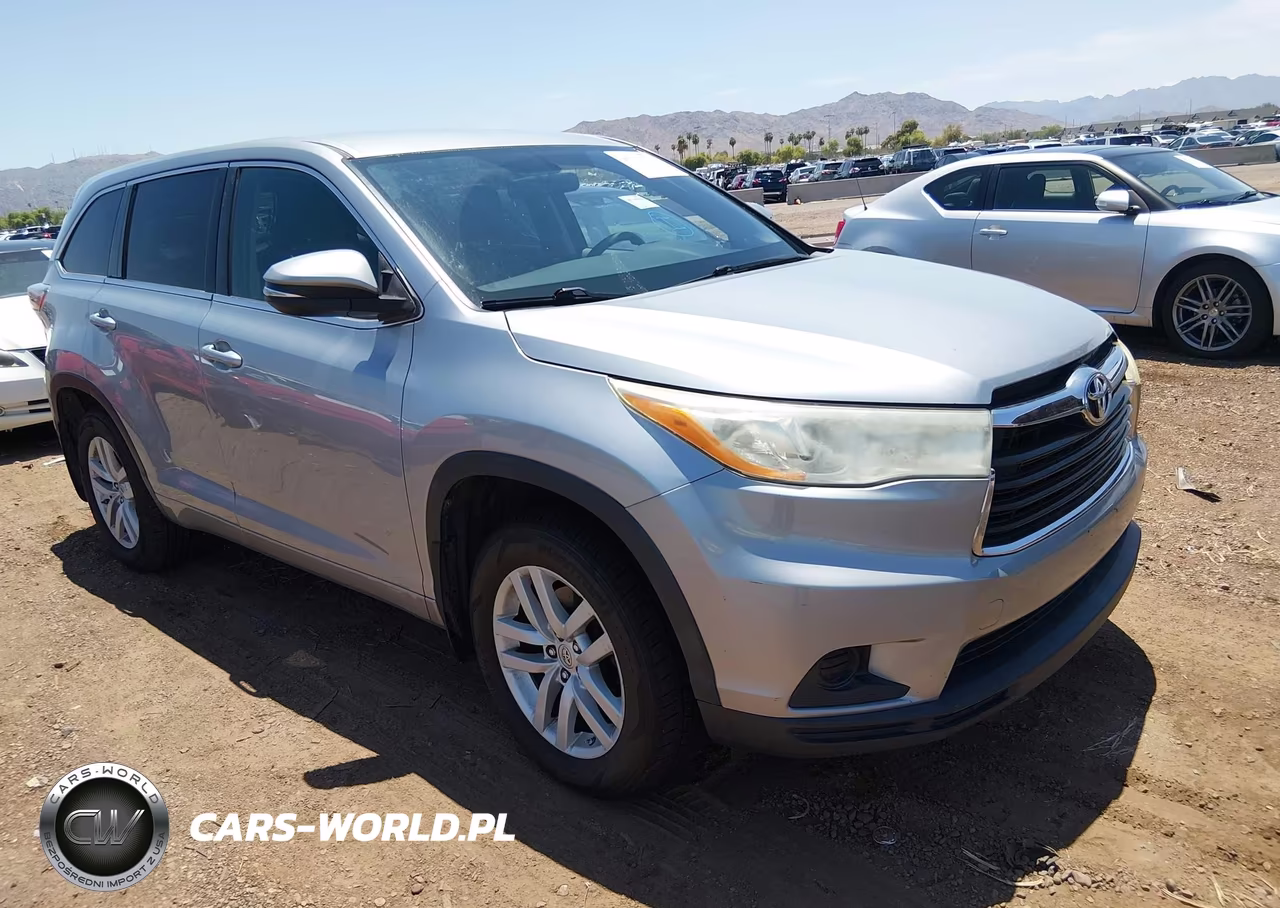 2014 Toyota Highlander Le V6