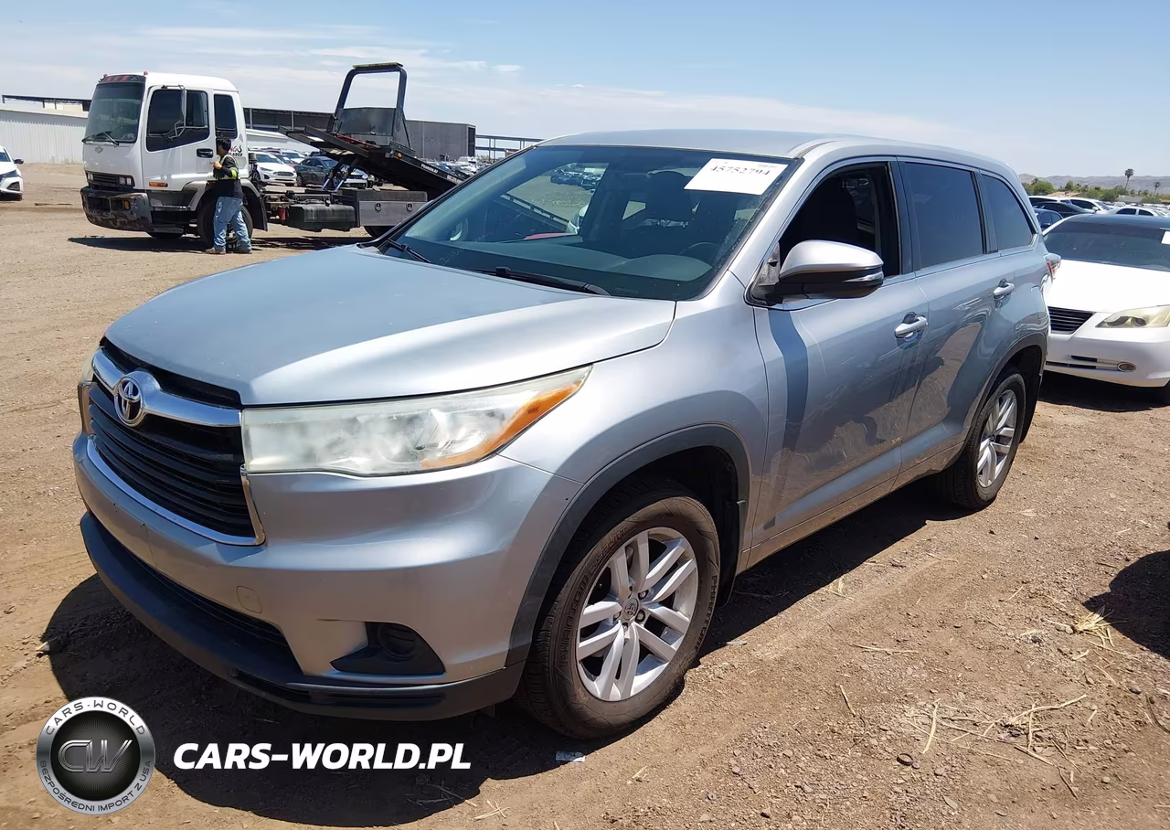 2014 Toyota Highlander Le V6 VIN:5TDBKRFH9ES045172 - 2