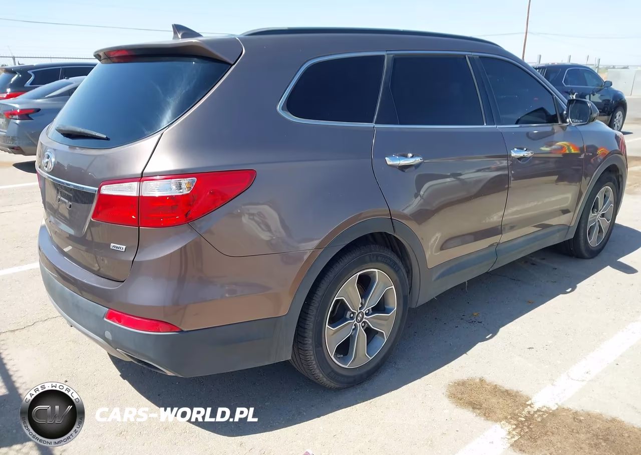 2015 Hyundai Santa Fe Gls VIN:KM8SMDHF2FU089712 - 4