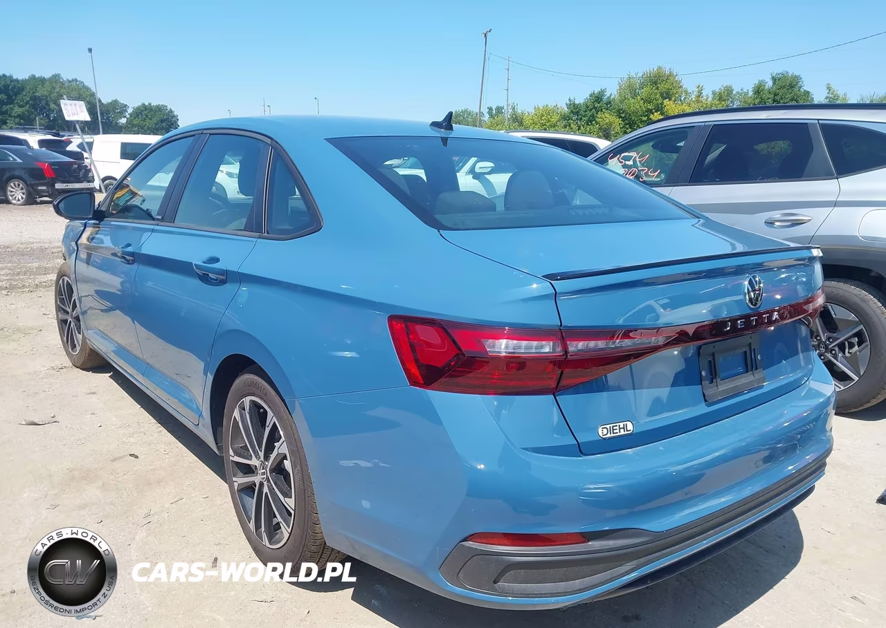 2026 Volkswagen Jetta Sport VIN:3VWBW7BU0TM024054 - 3