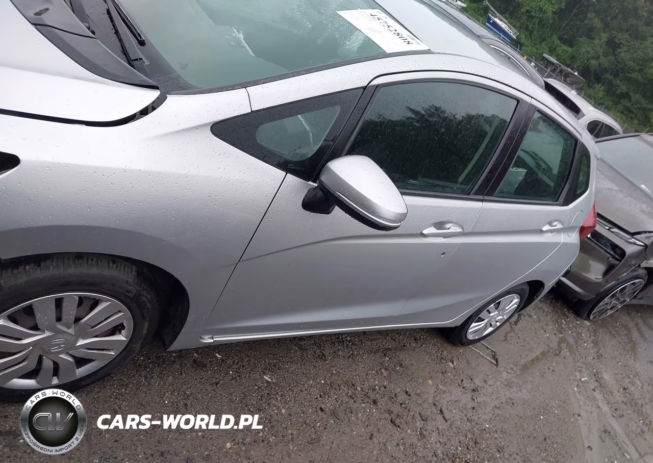 2015 Honda Fit Lx VIN:3HGGK5H50FM754013 - 14