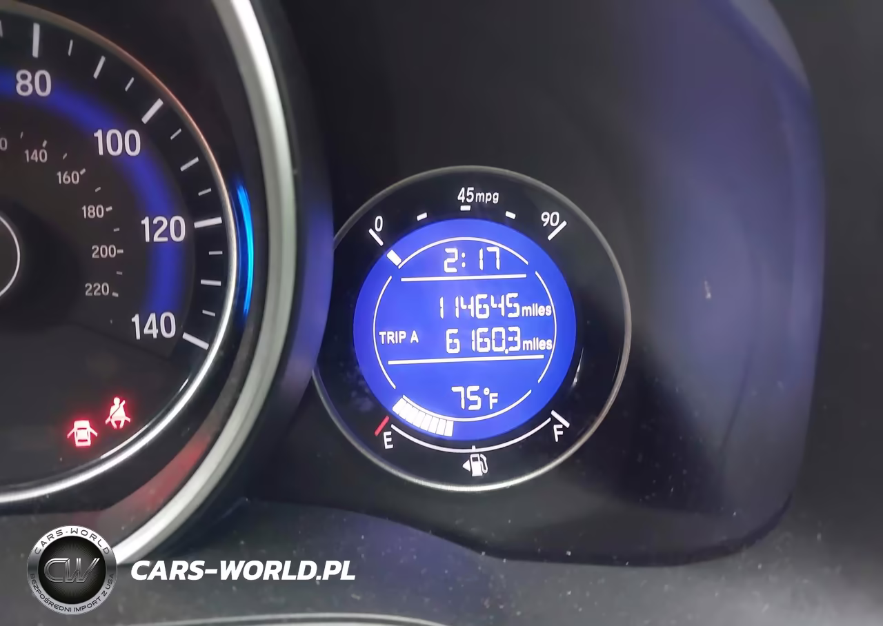 2015 Honda Fit Lx VIN:3HGGK5H50FM754013 - 15