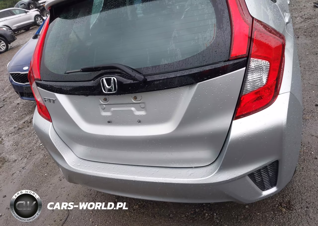 2015 Honda Fit Lx VIN:3HGGK5H50FM754013 - 16