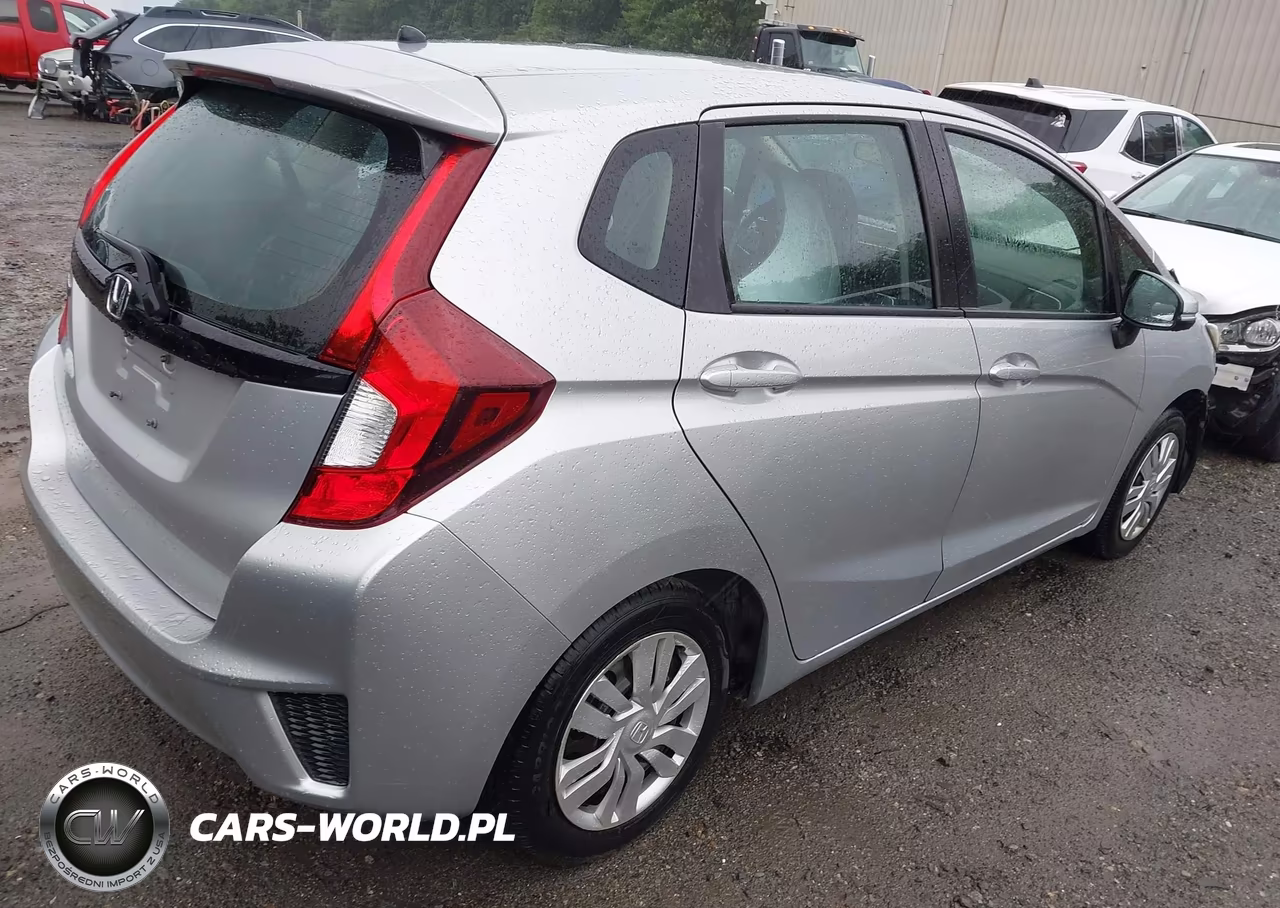 2015 Honda Fit Lx VIN:3HGGK5H50FM754013 - 4