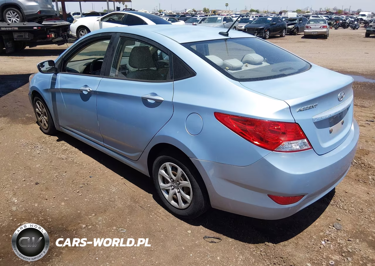 2014 Hyundai Accent Gls VIN:KMHCT4AE8EU702519 - 3