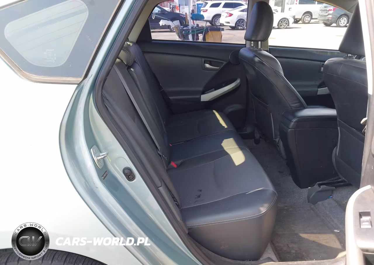 2012 Toyota Prius Four VIN:JTDKN3DU2C1601160 - 8
