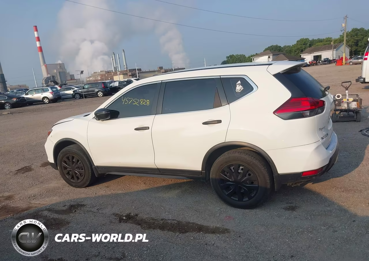 2017 Nissan Rogue S VIN:JN8AT2MVXHW014384 - 14