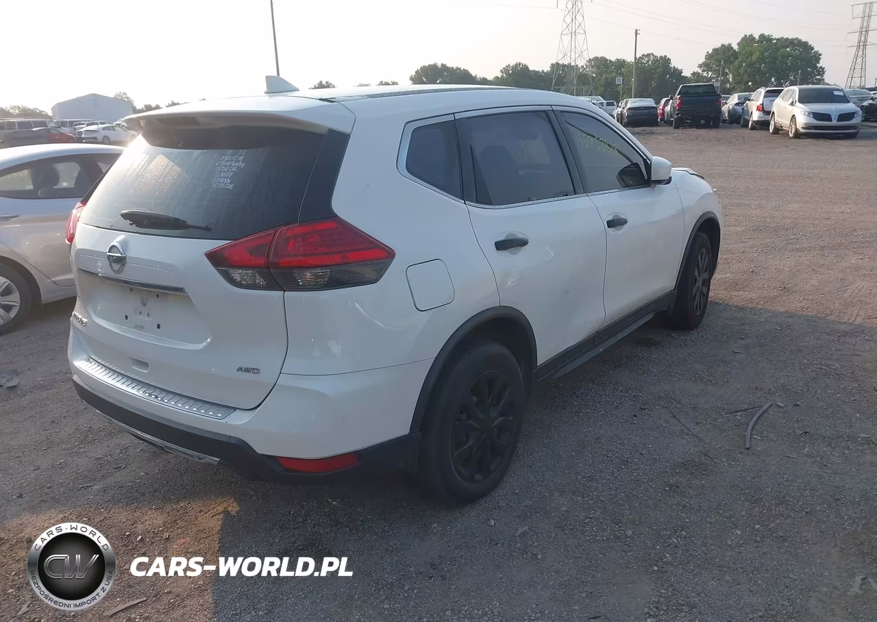 2017 Nissan Rogue S VIN:JN8AT2MVXHW014384 - 4