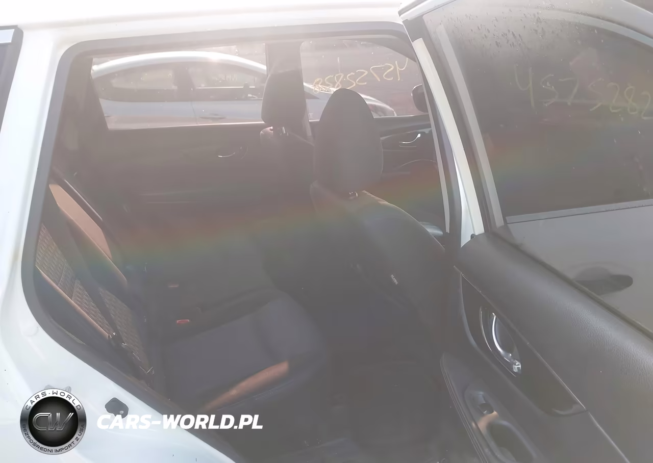 2017 Nissan Rogue S VIN:JN8AT2MVXHW014384 - 8