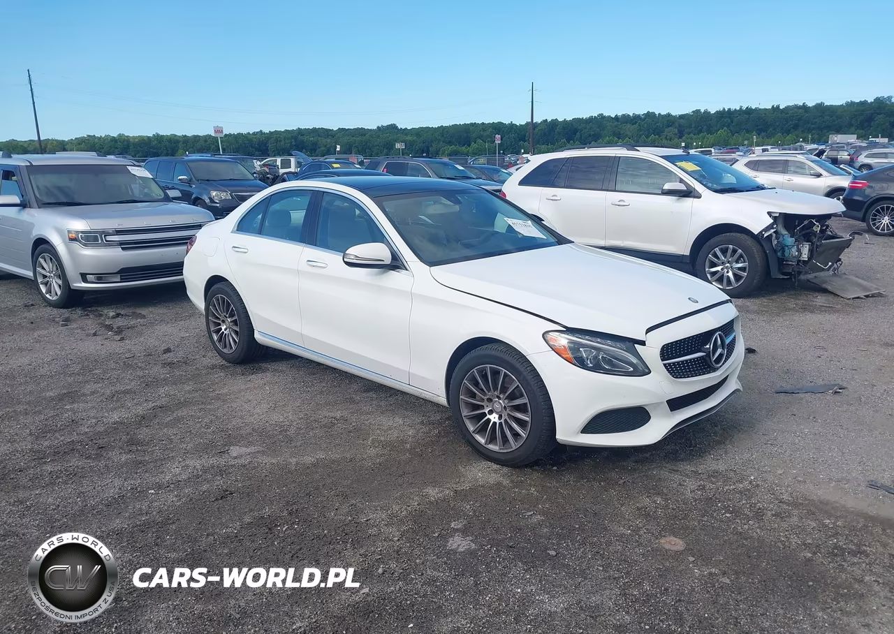 2016 Mercedes-Benz C 300 4Matic – zdjęcie 1 z 16