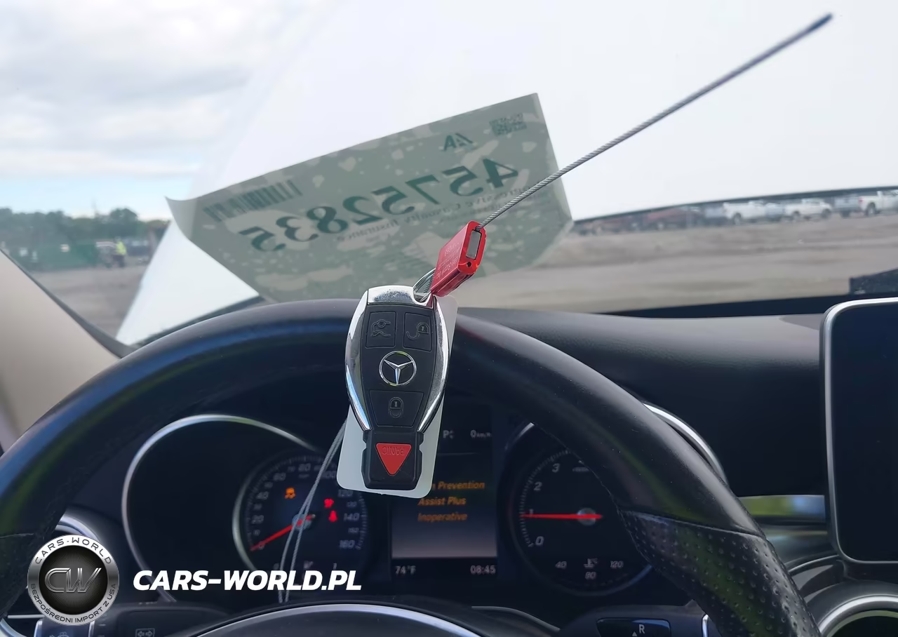 2016 Mercedes-Benz C 300 4Matic VIN:55SWF4KB4GU101826 - 11