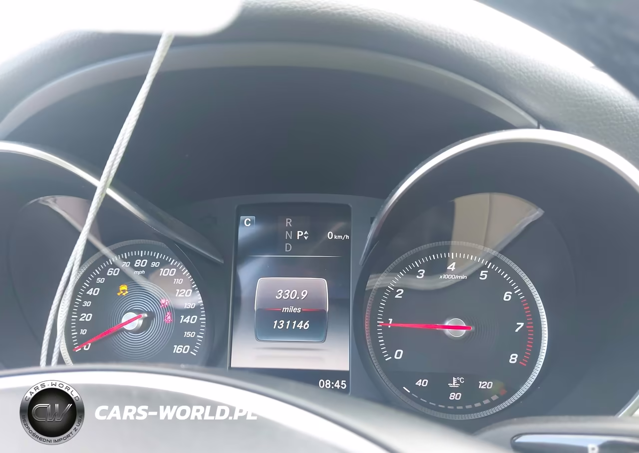 2016 Mercedes-Benz C 300 4Matic VIN:55SWF4KB4GU101826 - 7