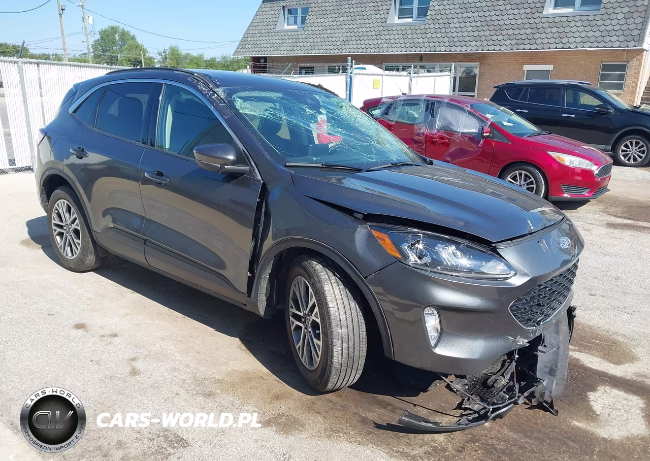 2020 Ford Escape Sel