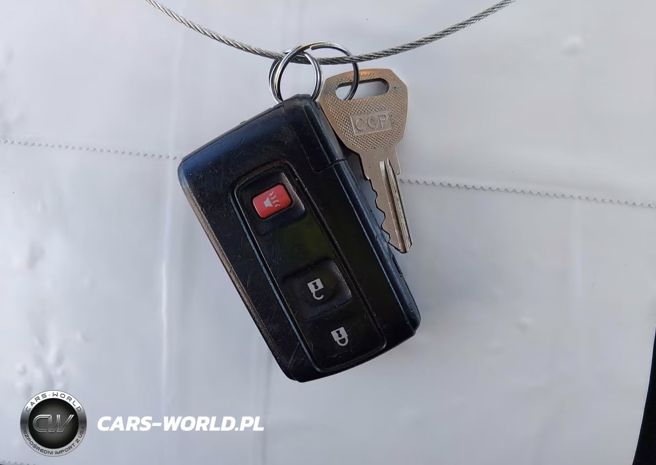 2008 Toyota Prius VIN:JTDKB20U883377915 - 11