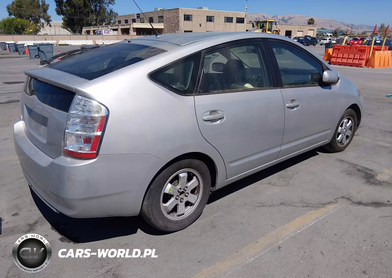 2008 Toyota Prius VIN:JTDKB20U883377915 - 4