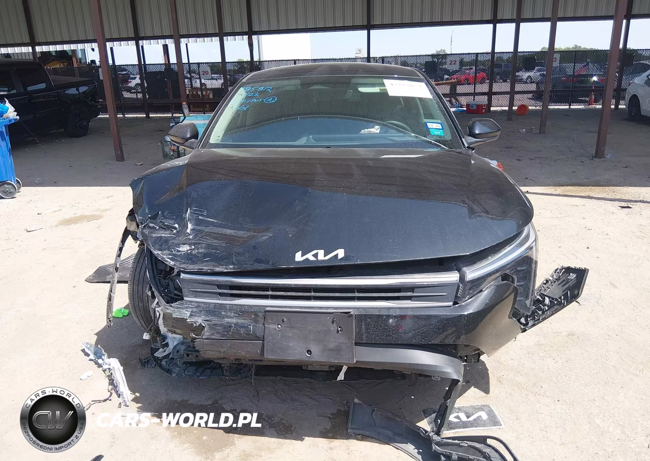 2025 Kia K4 Lxs VIN:3KPFT4DE6SE016812 - 12