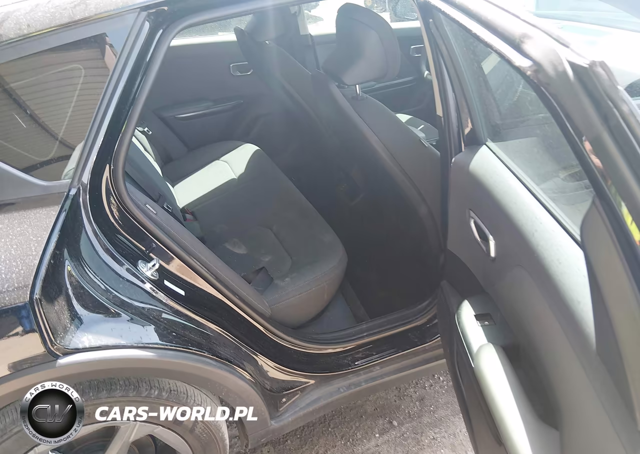 2025 Kia K4 Lxs VIN:3KPFT4DE6SE016812 - 8