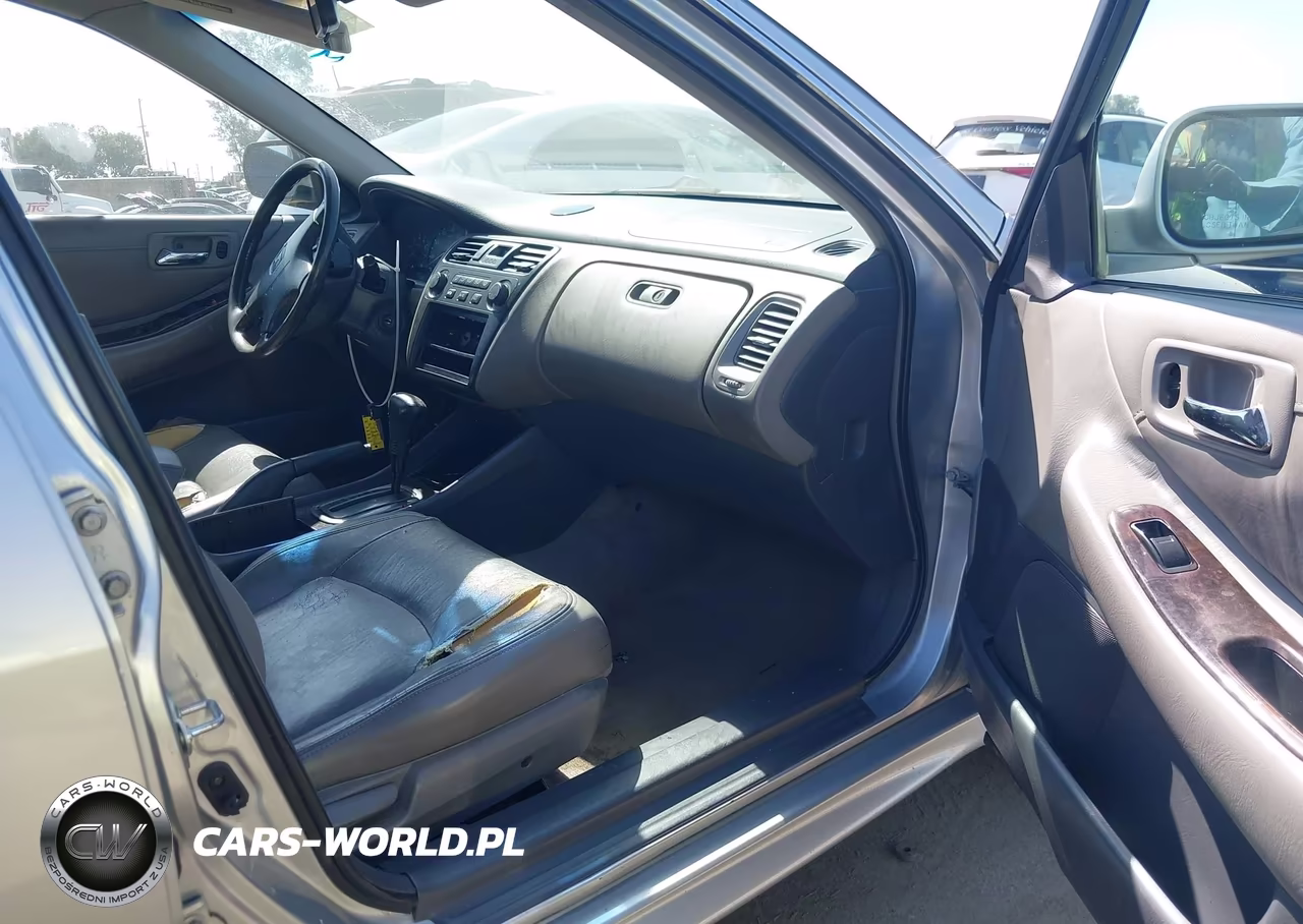 2001 Honda Accord 2.3 Ex VIN:JHMCG66081C018554 - 5