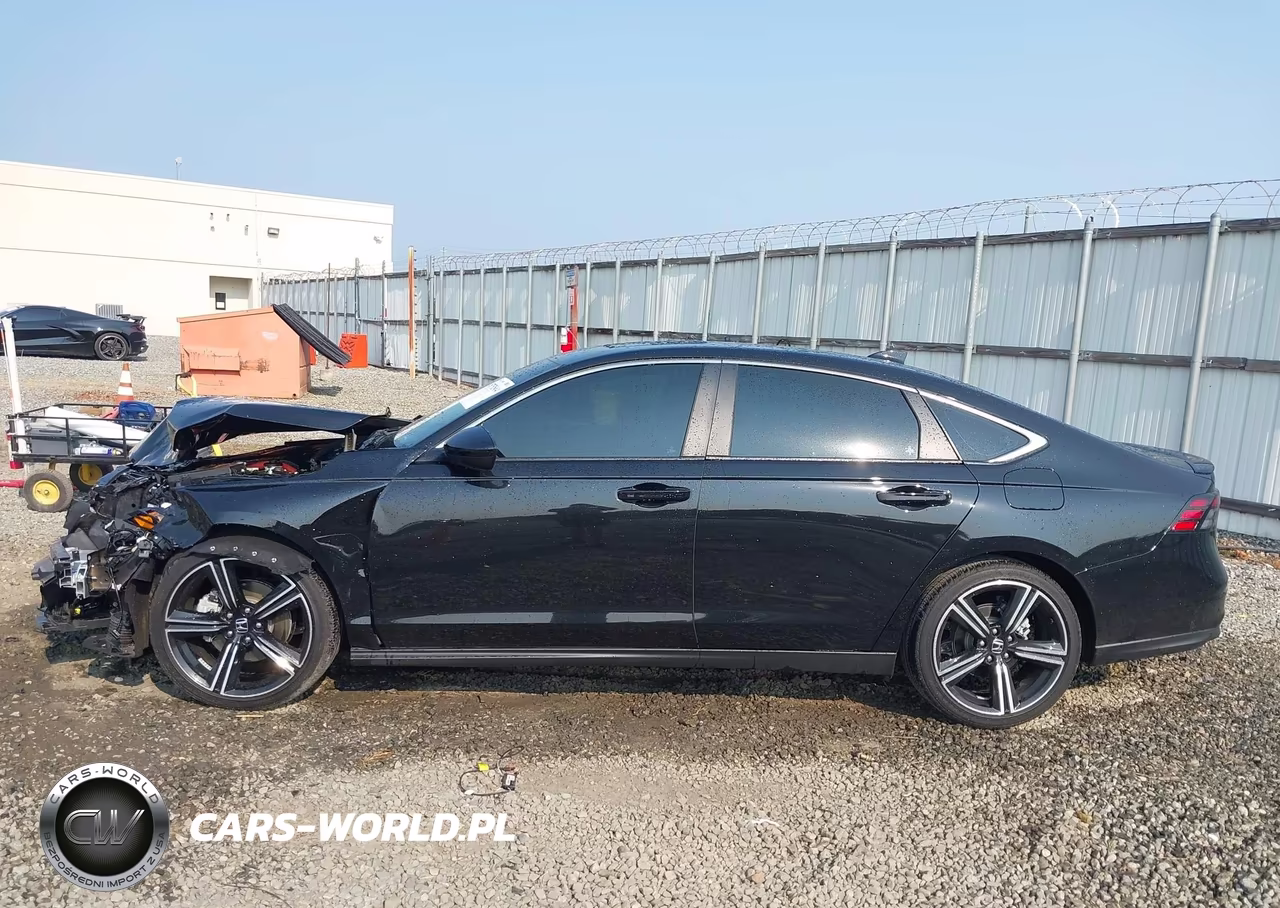 2025 Honda Accord Hybrid Sport VIN:1HGCY2F53SA058655 - 14