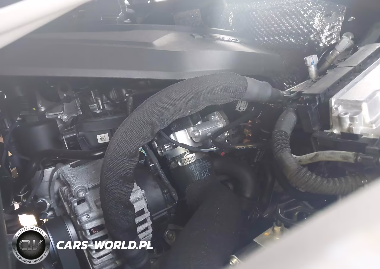 2024 Porsche Macan T VIN:WP1AA2A58RLB18847 - 10