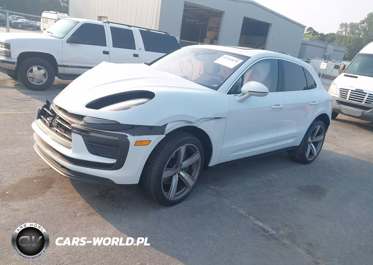 2024 Porsche Macan T VIN:WP1AA2A58RLB18847 - 2