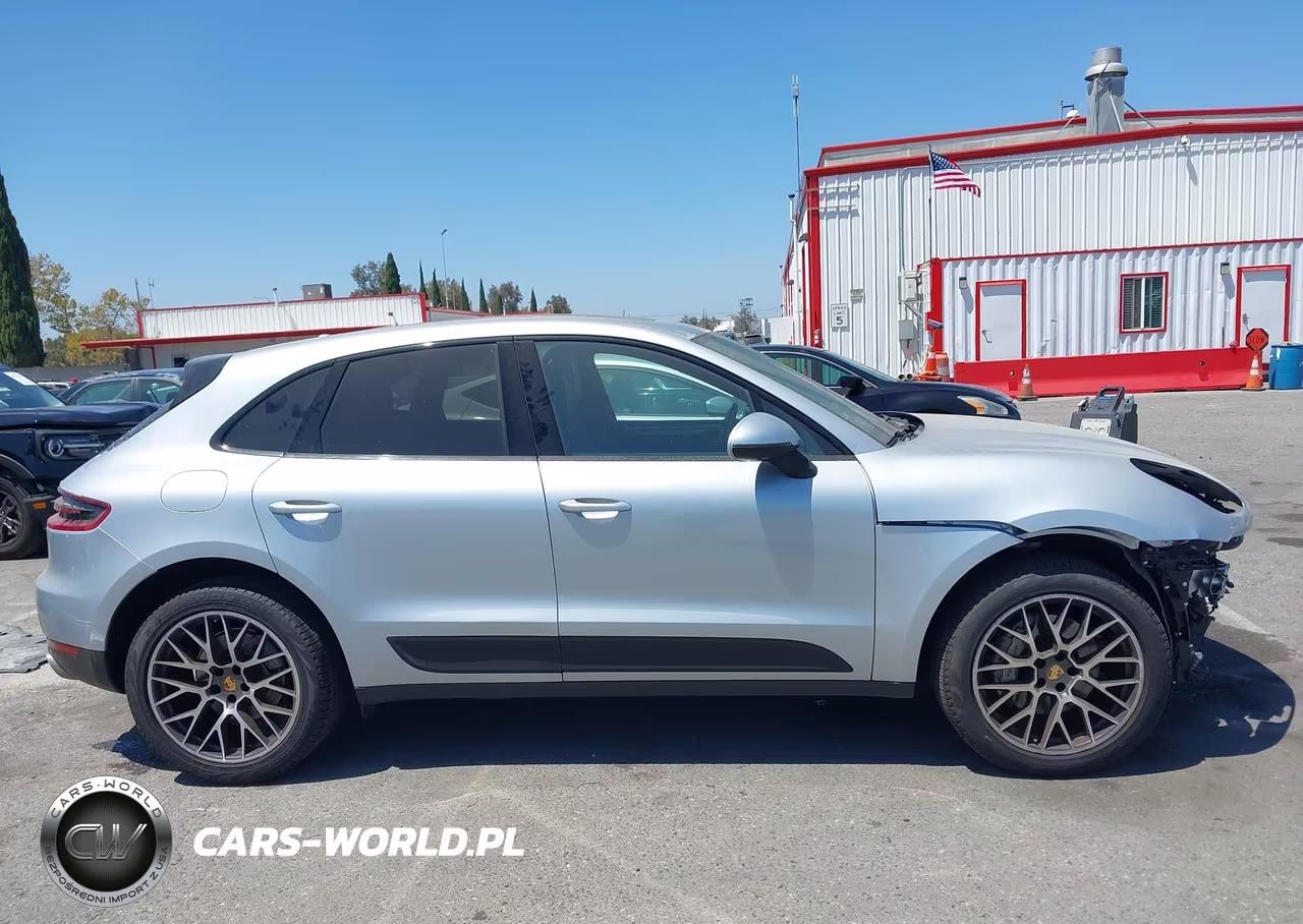 2017 Porsche Macan S VIN:WP1AB2A51HLB11539 - 14
