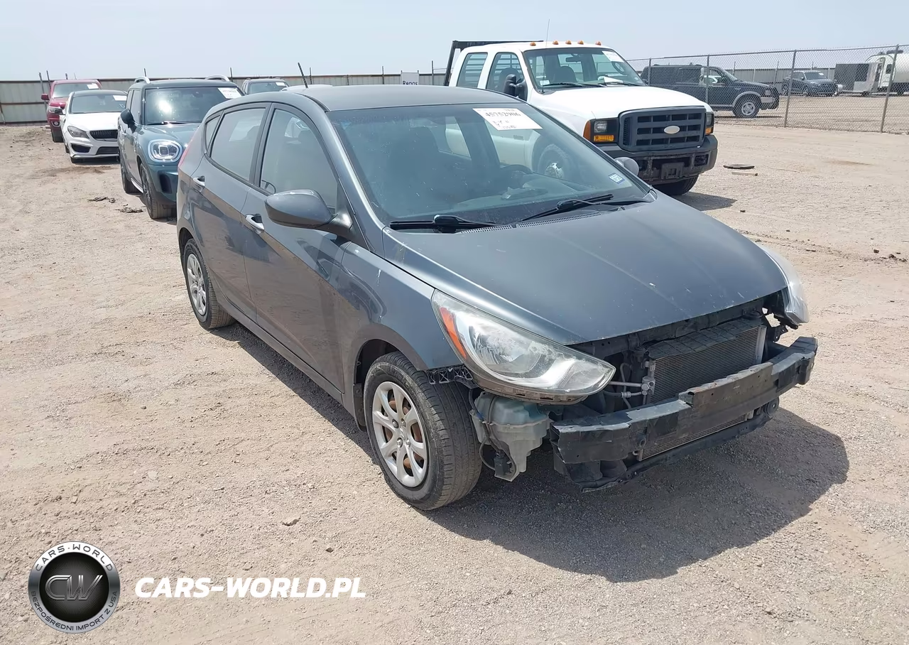 2013 Hyundai Accent Gs – zdjęcie 1 z 12