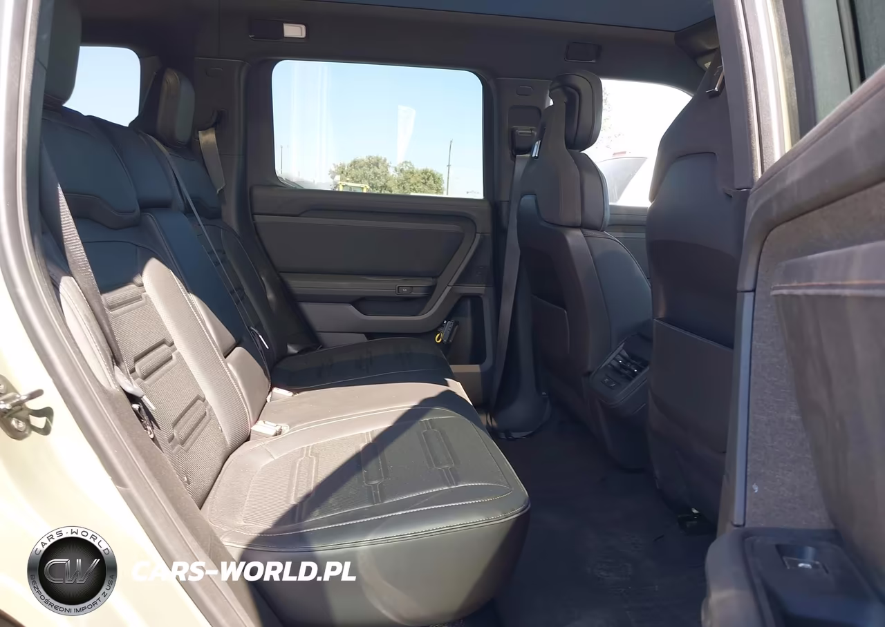 2027 2027 Rivian VIN:7PD2EAAB7VN001200 - 8